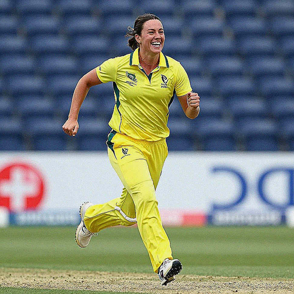 Jangoo's T20I Call-Up: The Gap Between 239 ODI Runs and a 120.74 Strike Rate