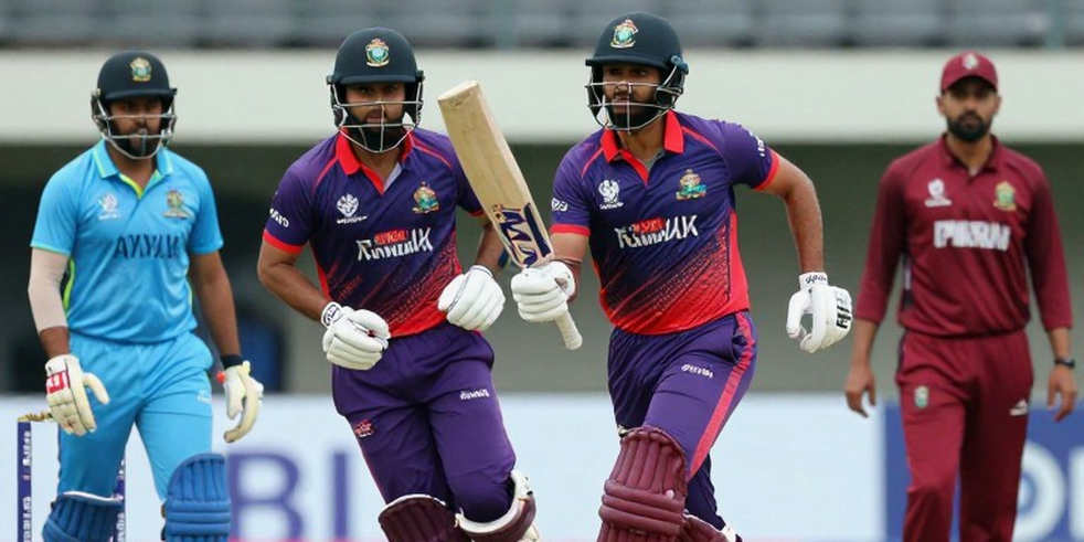 খালি খাতার পাঠ: ক্রিকেট বিশ্লেষণ যখন প্রমাণ হারায়