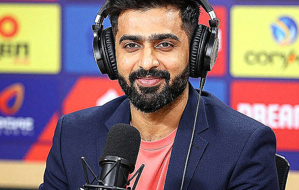 লখনউয়ের শিশিরে এক সেঞ্চুরি, আর ফিডের ভেতরে লুকানো একটি ভুল তারিখ