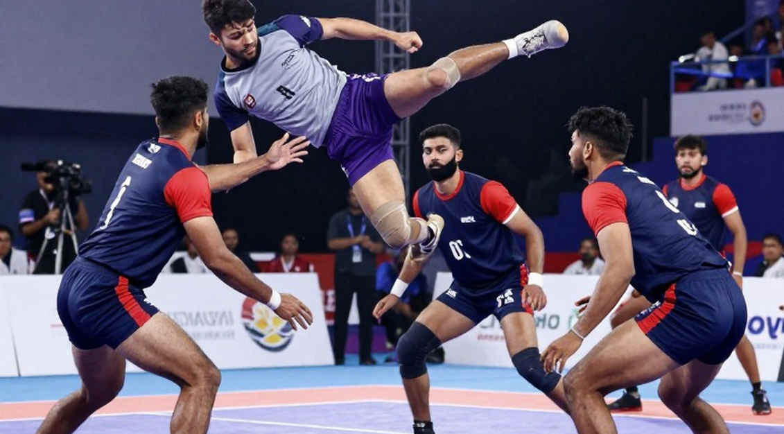 ভারত-নেপাল সেমিফাইনাল: যে তিনটি অল-আউট ২৪ পয়েন্টের ব্যবধান তৈরি করল ভারত-নেপাল সেমিফাইনাল: যে তিনটি অল-আউট ২৪ পয়েন্টের ব্যবধান তৈরি করল